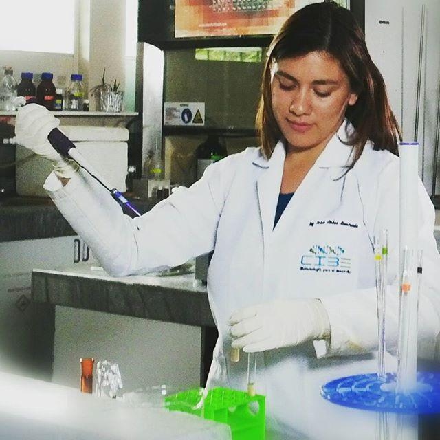 Identificación de moléculas bioactivas obtenidas de la biodiversidad y el potencial uso en la industria agrícola, alimento y salud.